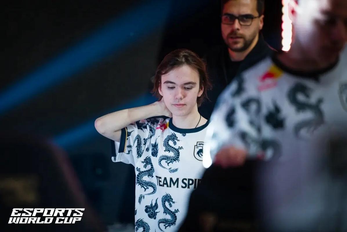 牌九判断比感觉重要（在牌九中，理性判断胜过直觉）