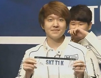 英雄跟注（Hero Call）：支撑你接下全押的心理逻辑。（英雄跟注（Hero Call）：敢接全押背后的心理机制）