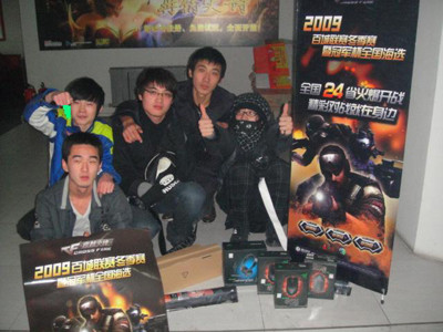 Astralis教练：复仇很痛快，队伍依赖device的发挥