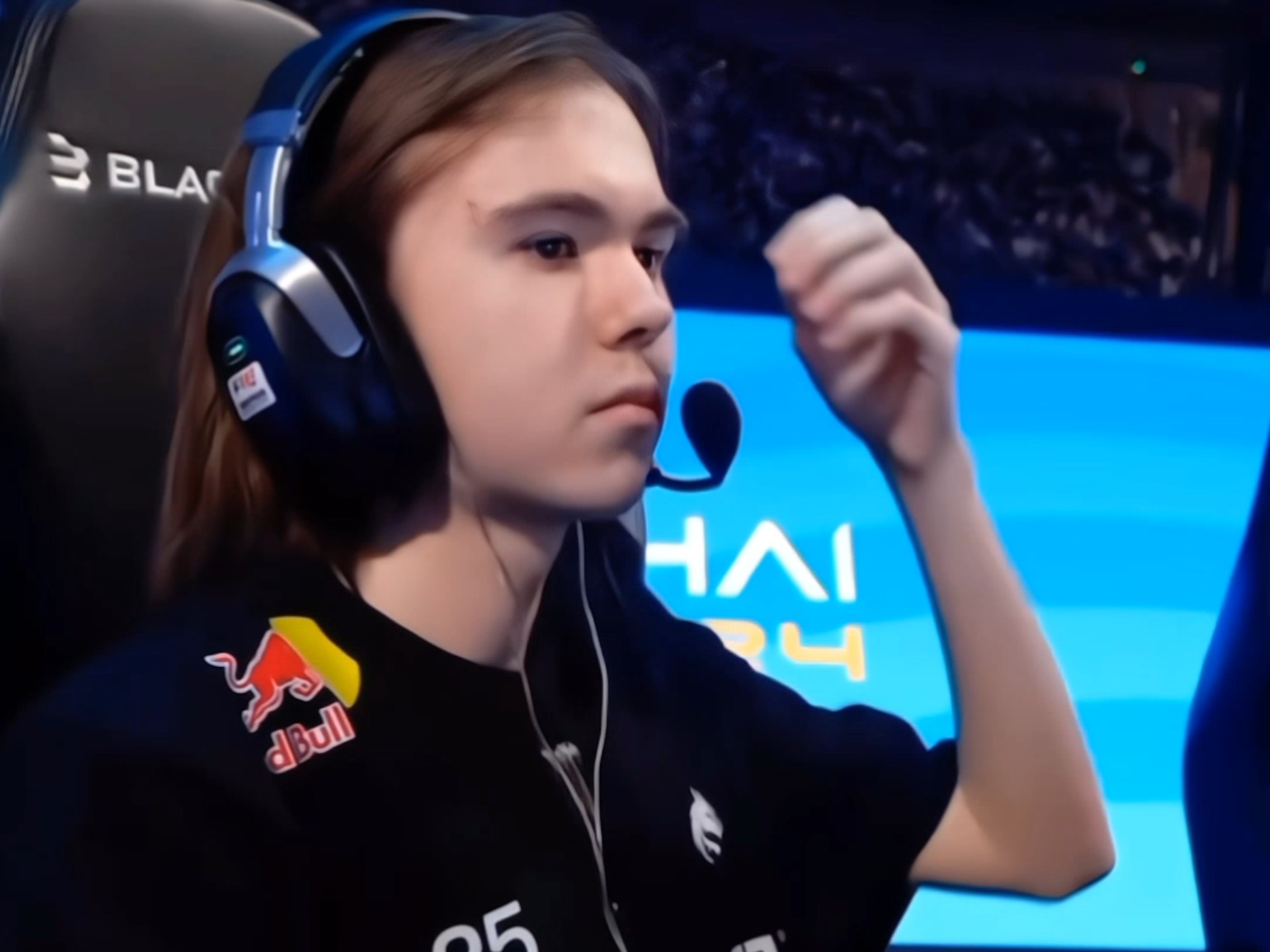 输钱后的“报复性投注”：如何识别并掐灭这种自毁苗头。（输后“报复性下注”：识别信号并及时止损）