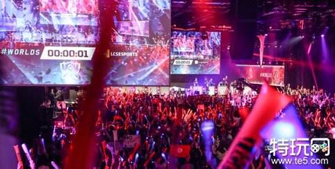 打麻将如何做到“眼观六路”？全局观养成指南。（麻将高手的全局洞察术：从“眼观六路”到体系化判断）